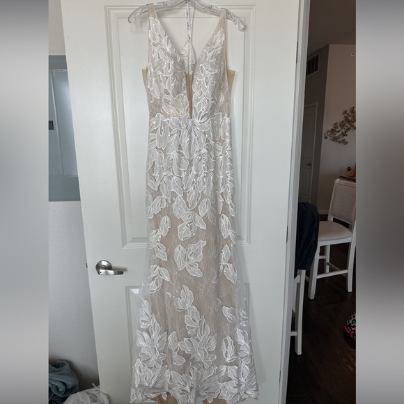 Calla Blanche Maura, 19105 - Picture 6 of 10